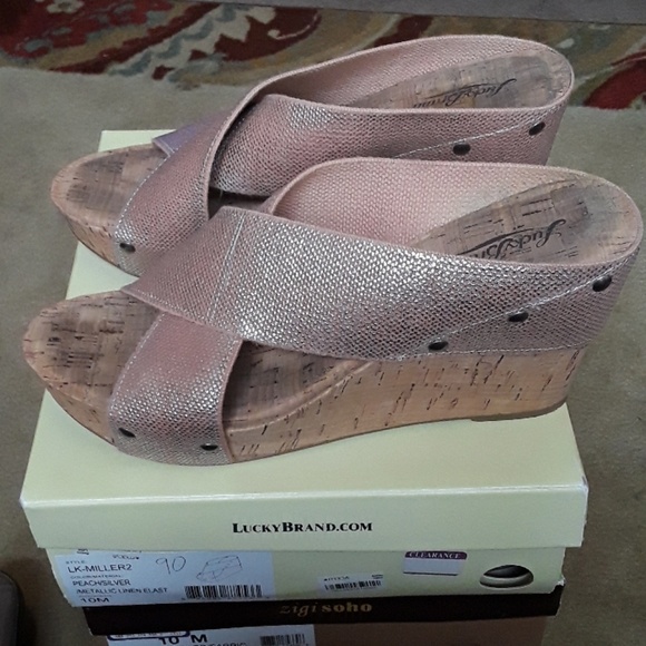 Shoes - Picture 2 of 3